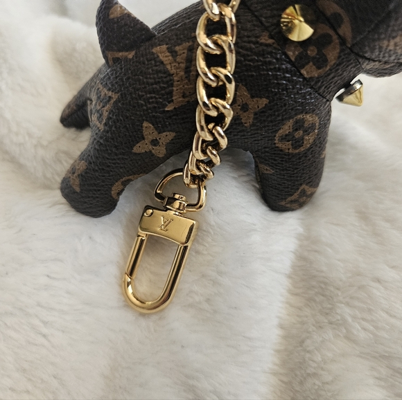 Designer Inspired Leather Bulldog Bag Charm - Picture 4 of 4